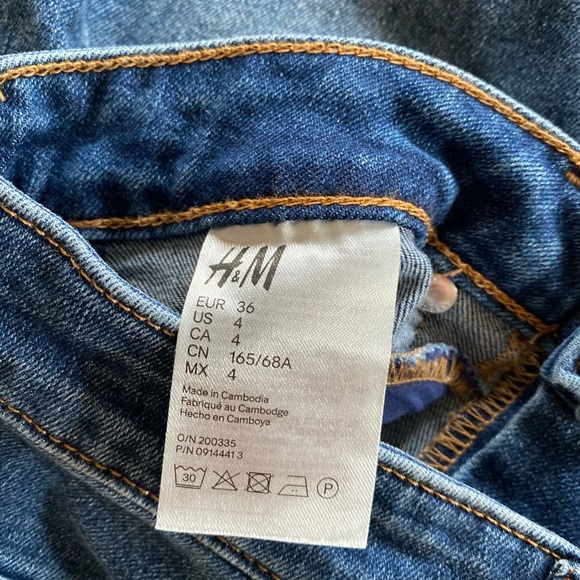 3/$15 🥳 H&M Curvy Ultra High Waist Jeggings Denim Jeans - Picture 8 of 16